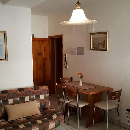 Hotel apartamentowy Delphin