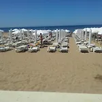 Delphin Aparthotel 3*