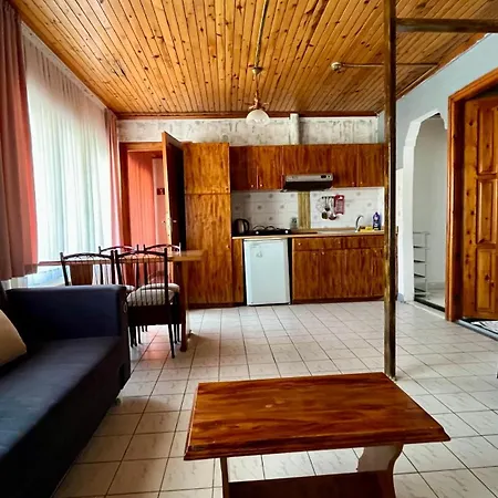 Aparthotel Delphin 3*