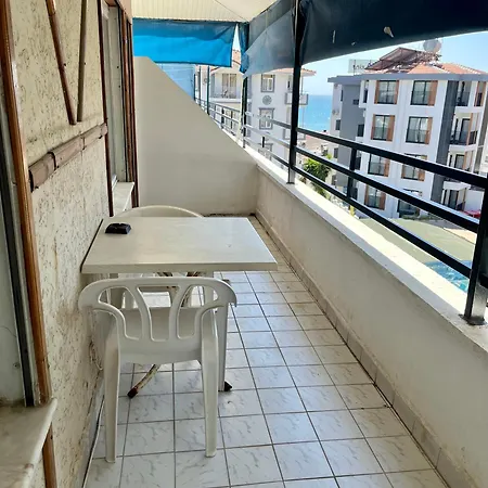 Delphin Aparthotel 3*