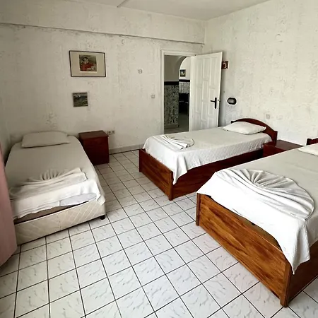 Aparthotel Delphin 3*