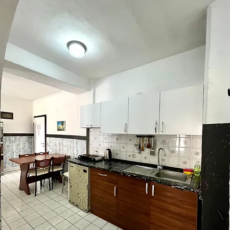 Апарт-отель Delphin 3*