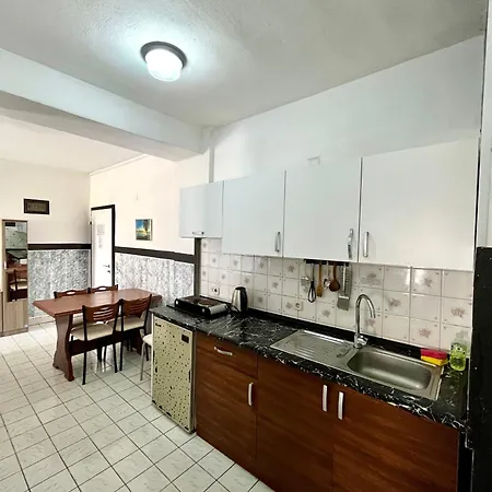 Апарт-отель Delphin 3*