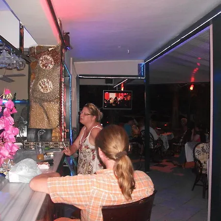 Apart Otel Delphin Side