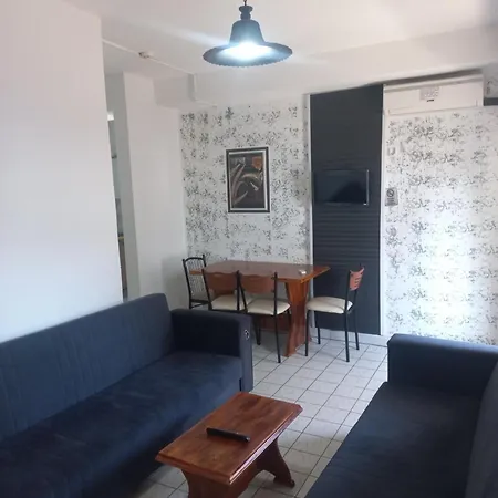 Delphin 3* Side